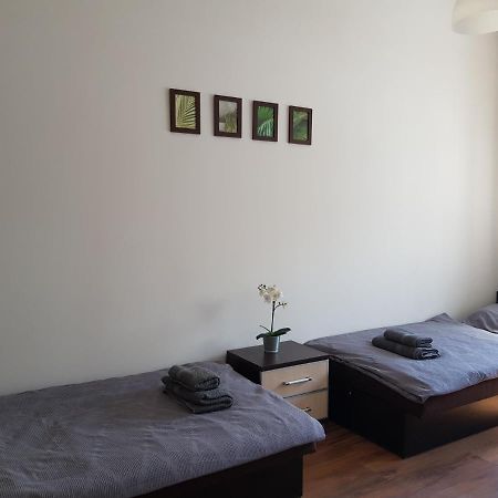 Apt With 6 Single Beds Свиноуйсьце Экстерьер фото